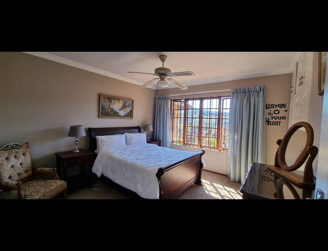 3 BEDROOM SECTIONAL TITLE TO LET IN MONTROSE